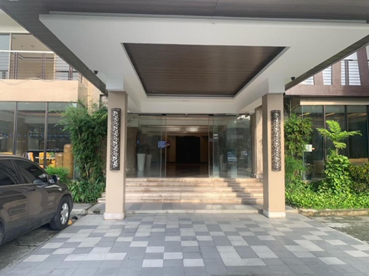 Cebu Grand Hotel Exterior foto